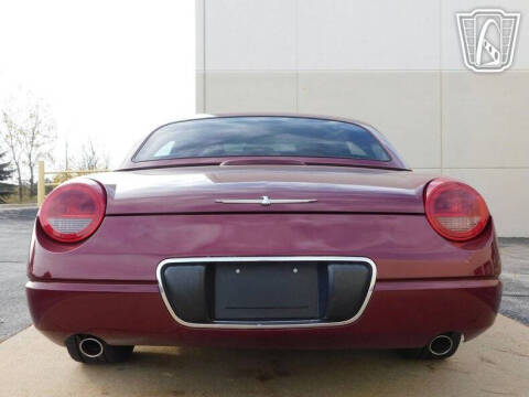 2004 Ford Thunderbird Deluxe