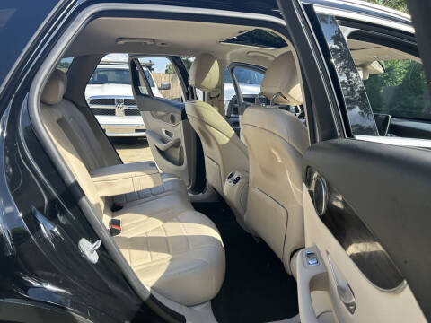 2019 Mercedes-Benz GLC GLC 300