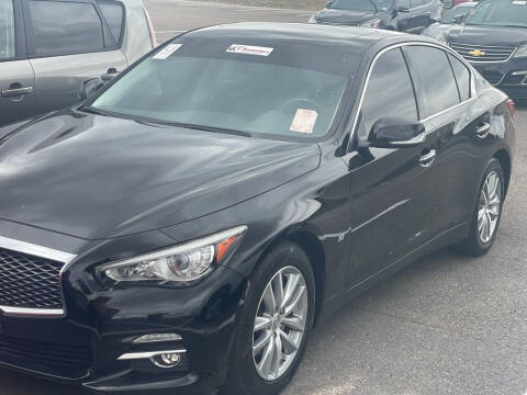 2015 Infiniti Q50 Premium