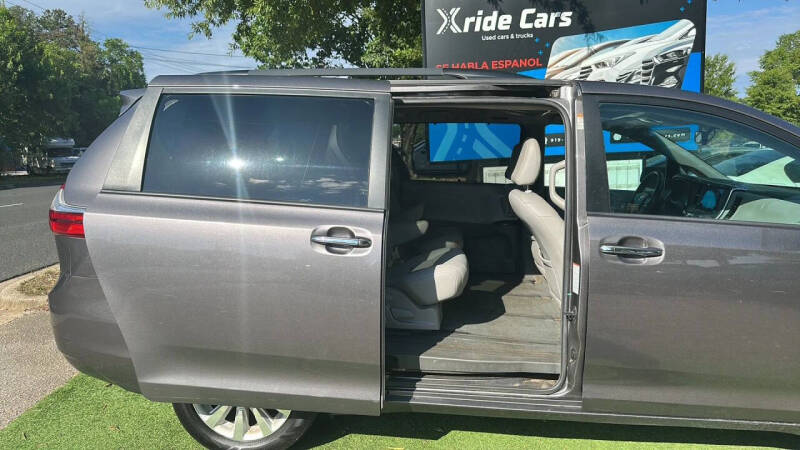 2015 Toyota Sienna