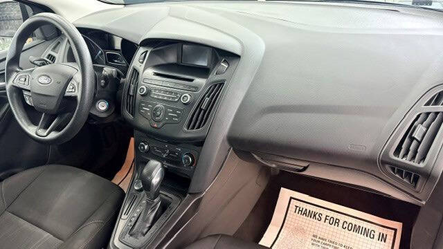 2017 Ford Focus SE