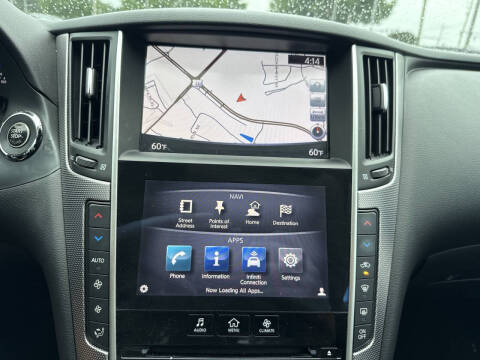 2015 Infiniti Q50 Premium