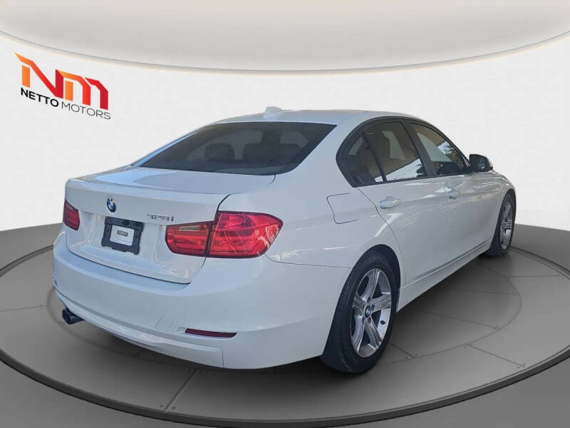 2013 BMW 3 Series 328i