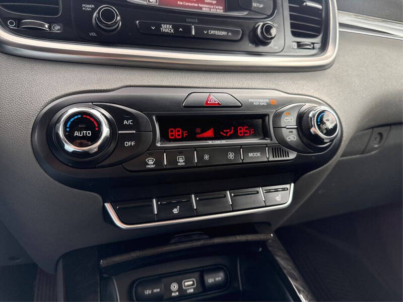 2016 Kia Sorento EX