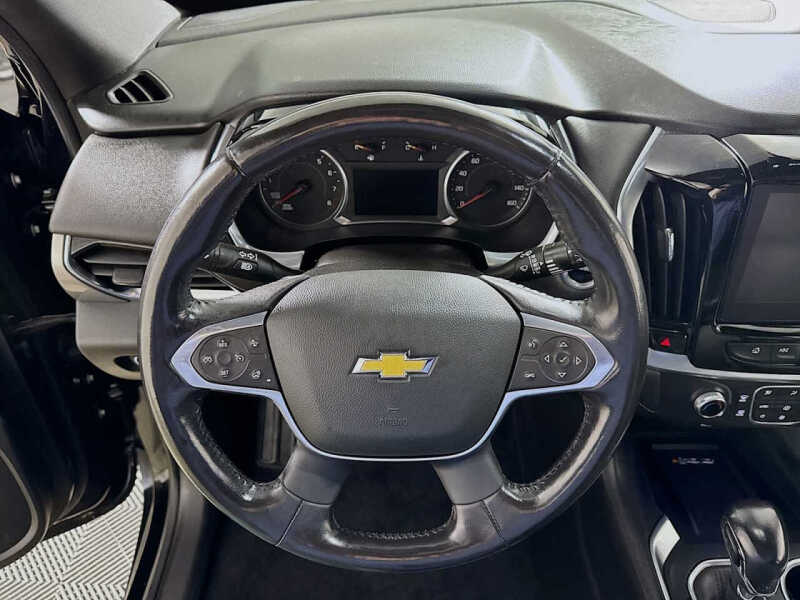 2022 Chevrolet Traverse LT Leather