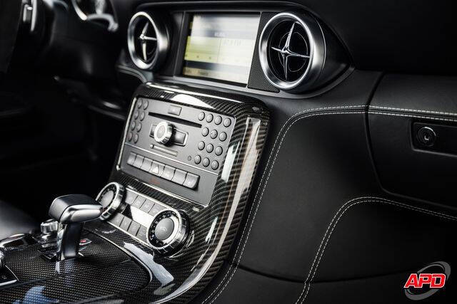 2011 Mercedes-Benz SLS AMG