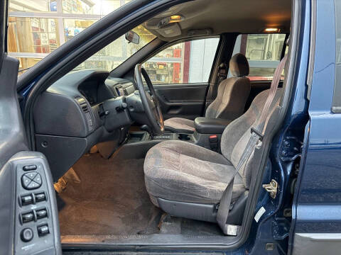 2001 Jeep Grand Cherokee Laredo