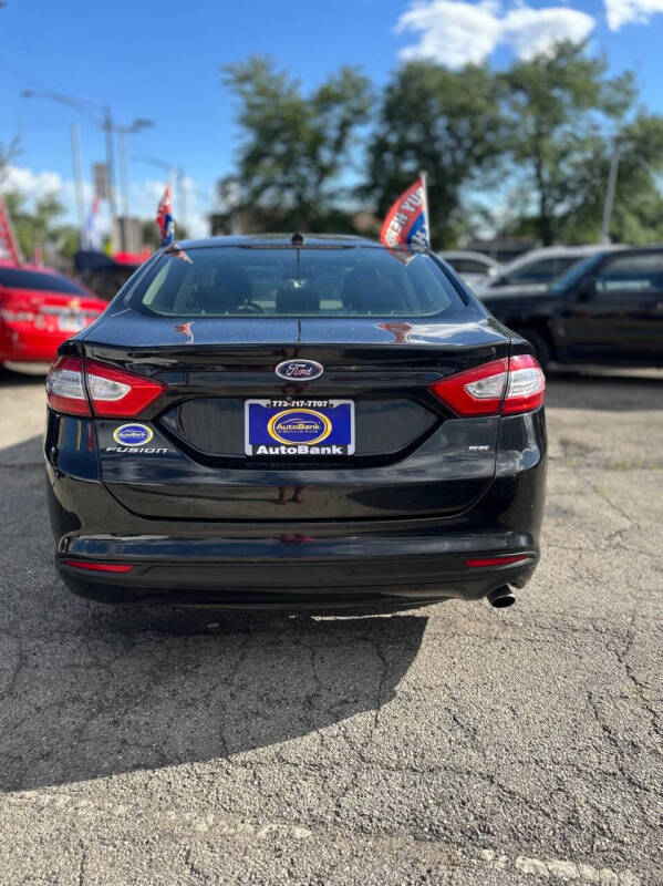2014 Ford Fusion SE