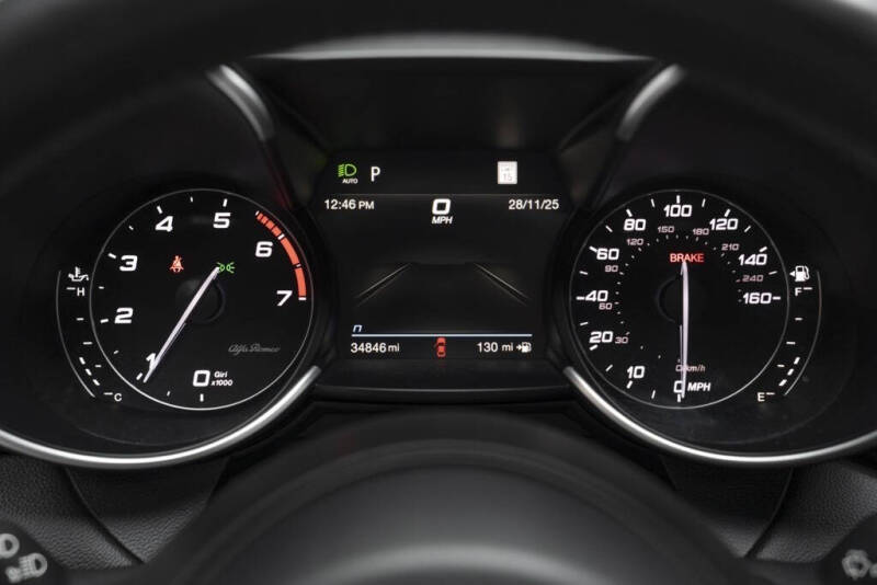 2022 Alfa Romeo Giulia Veloce