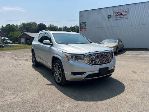 2017 GMC Acadia Denali