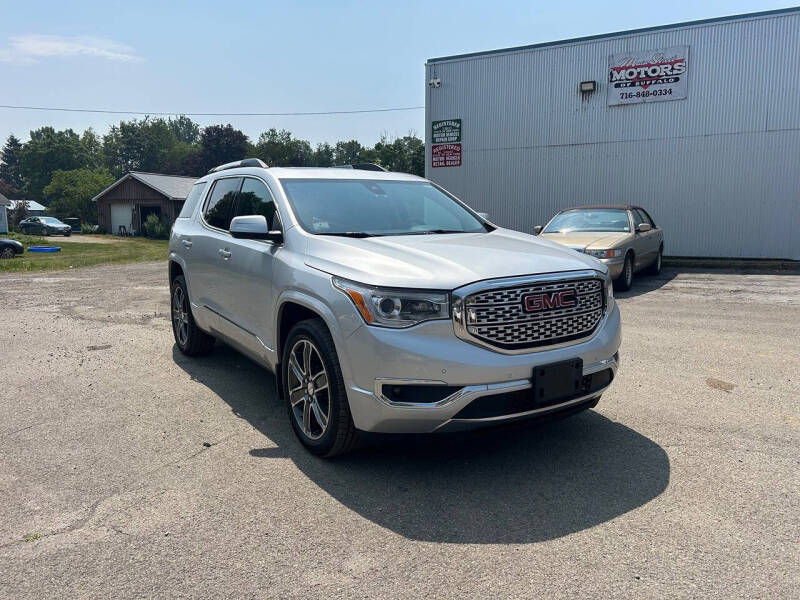 2017 GMC Acadia Denali