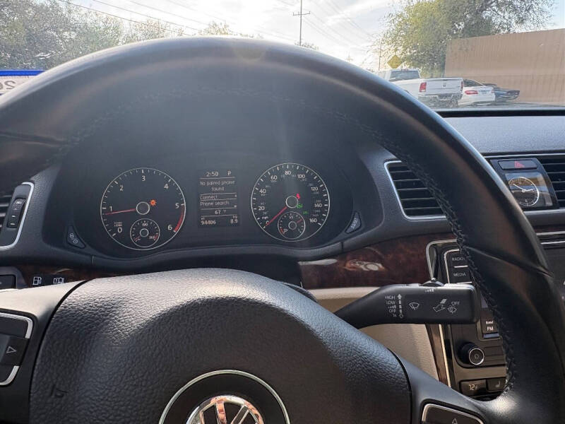 2013 Volkswagen Passat TDI SEL Premium