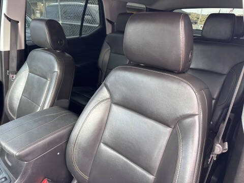 2021 Chevrolet Traverse LT Leather