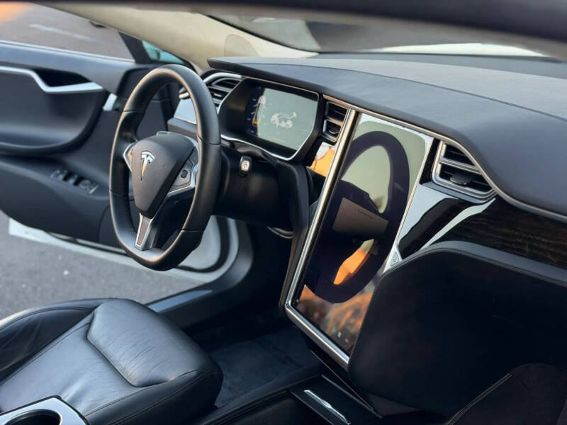 2016 Tesla Model S