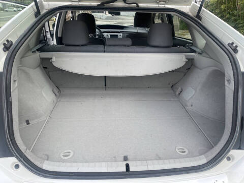 2013 Toyota Prius Three