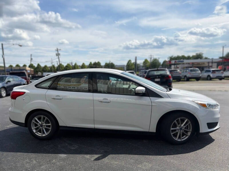 2016 Ford Focus SE