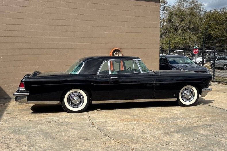 1956 Lincoln Continental