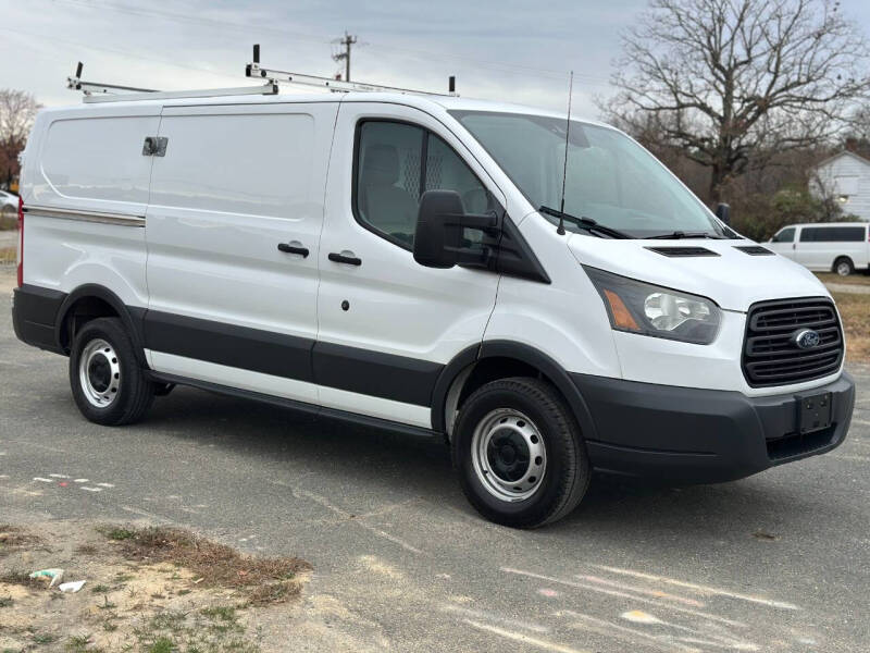 2018 Ford Transit Van Base's photo