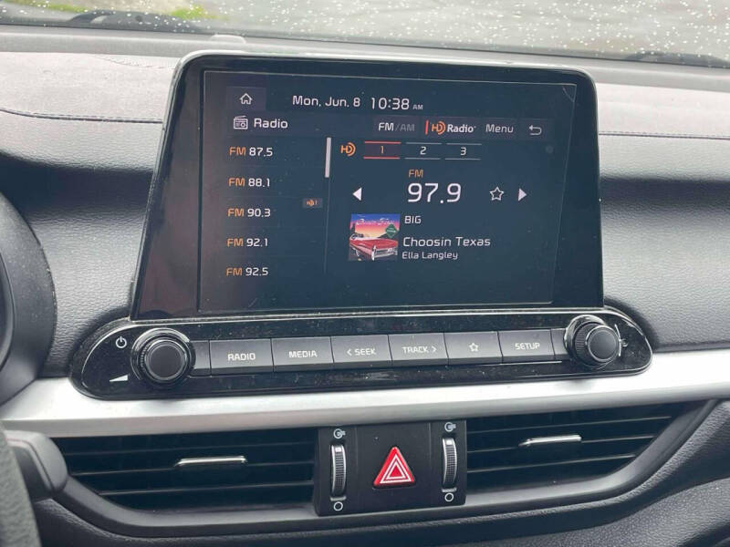 2024 Kia Forte LXS