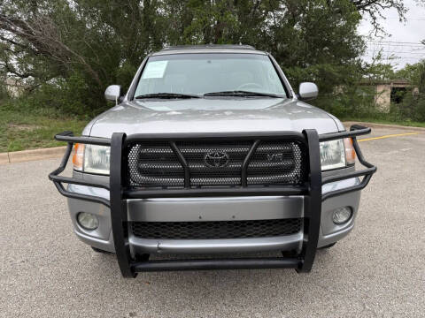 2004 Toyota Sequoia SR5