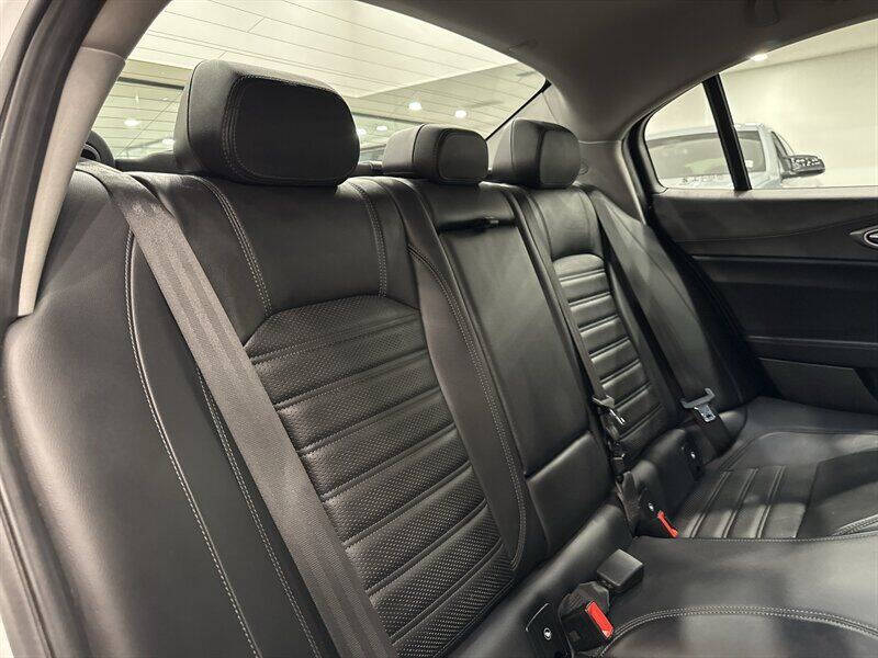 2018 Alfa Romeo Giulia Ti Sport