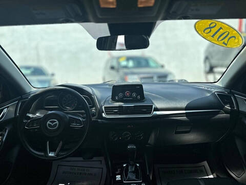 2018 Mazda MAZDA3 Sport