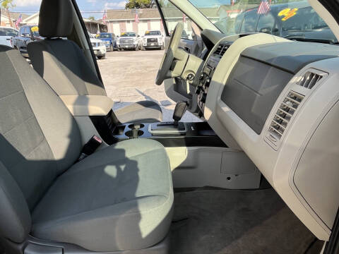 2012 Ford Escape XLS