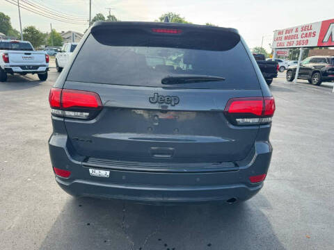 2017 Jeep Grand Cherokee Altitude
