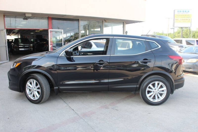 2017 Nissan Rogue Sport S