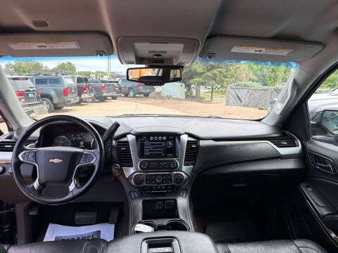 2017 Chevrolet Suburban LT