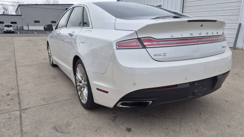 2014 Lincoln MKZ
