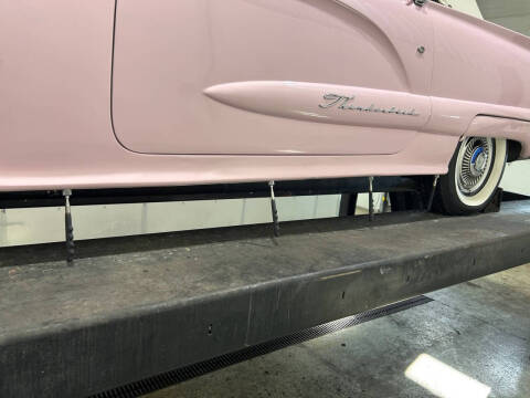 1960 Ford Thunderbird