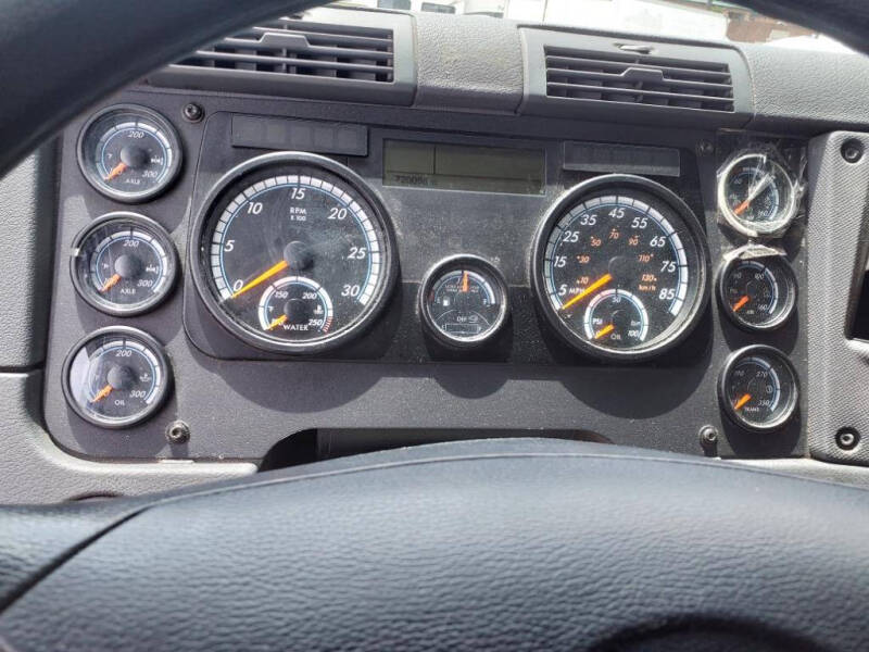 2016 Freightliner Cascadia