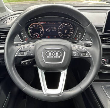 2020 Audi Q5 e quattro Premium Plus 55 TFSI