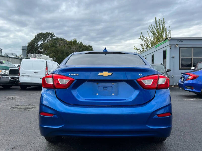 2018 Chevrolet Cruze LT Auto