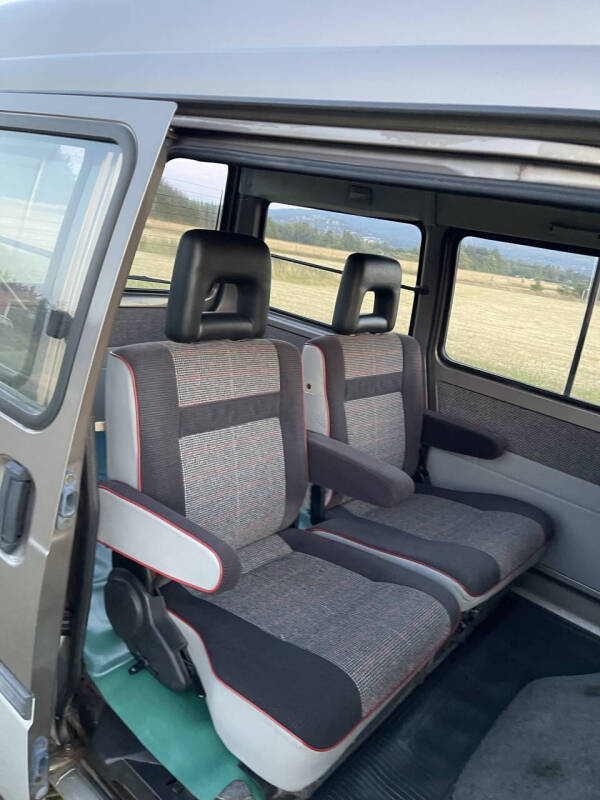1988 Mitsubishi Minicab Van