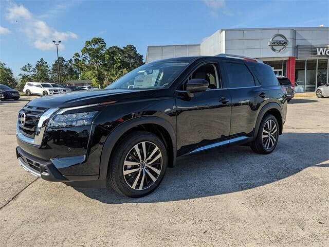 2025 Nissan Pathfinder Platinum