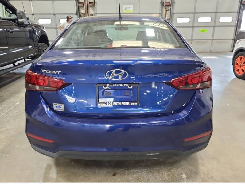 2019 Hyundai Accent SE