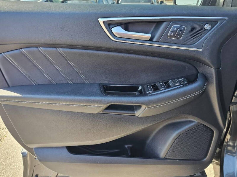 2019 Ford Edge ST