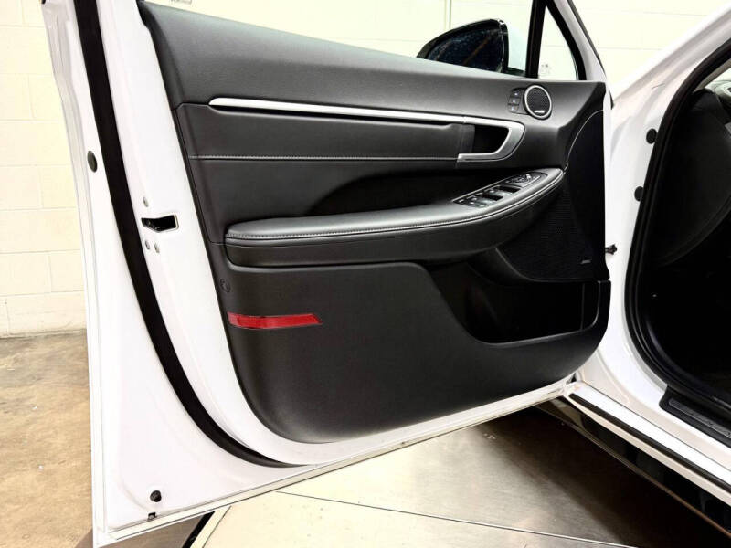 2025 Hyundai Sonata Hybrid Limited