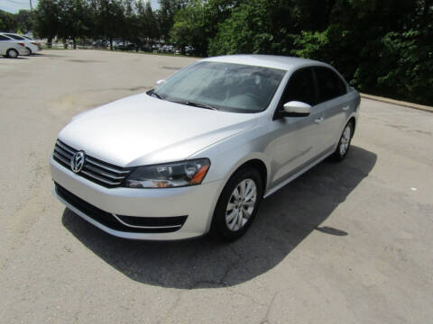 2013 Volkswagen Passat for sale at S & T Motors in Hernando FL