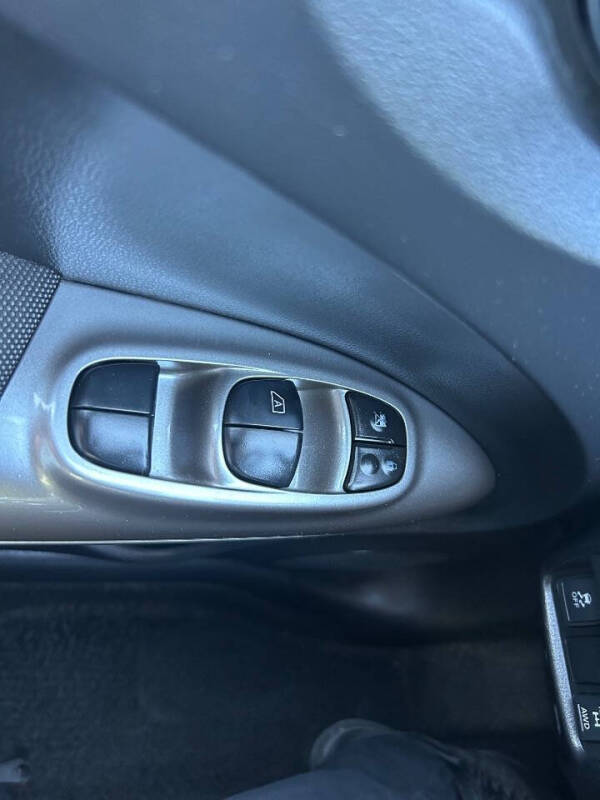 2012 Nissan JUKE SV