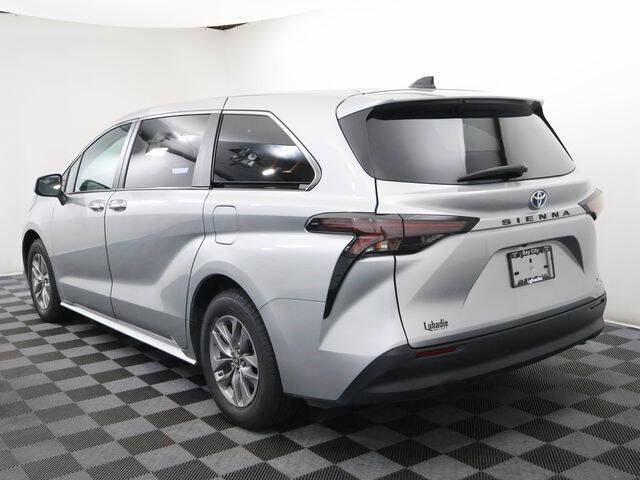2024 Toyota Sienna