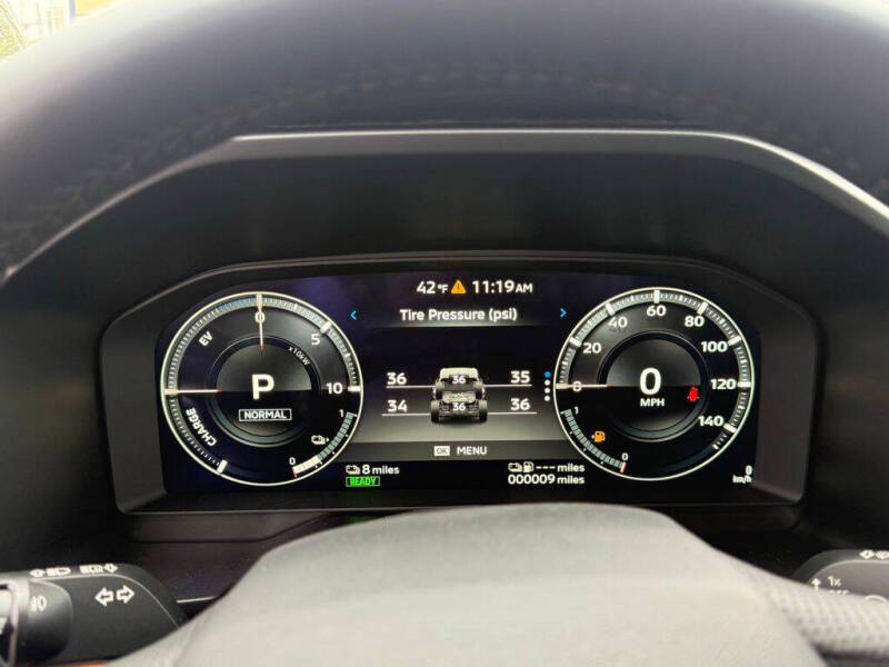 2025 Mitsubishi Outlander PHEV SEL