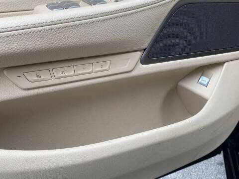 2020 BMW 7 Series 740i