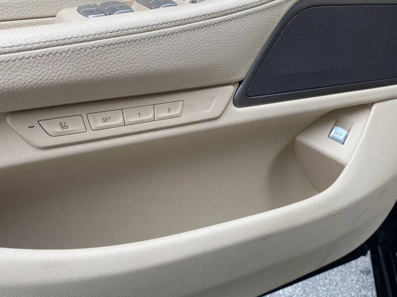 2020 BMW 7 Series 740i