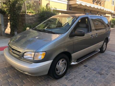 2000 Toyota Sienna for sale at East Bay United Motors in Fremont CA