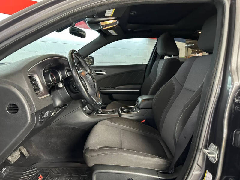 2020 Dodge Charger SXT