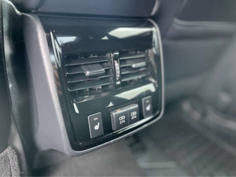 2019 Toyota Avalon XLE