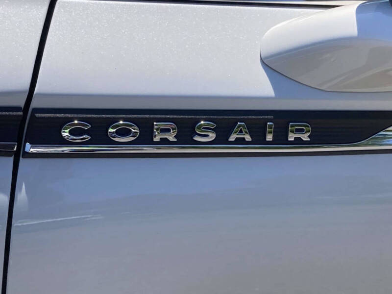 2023 Lincoln Corsair Standard